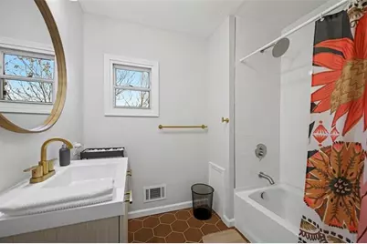 42 Beltzhoover Avenue, Pittsburgh, PA 15210 - Photo 24