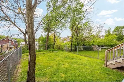 42 Beltzhoover Avenue, Pittsburgh, PA 15210 - Photo 28