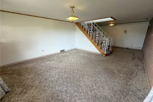 407 Summit Ave, Ligonier Boro, PA 15658 - Photo 16