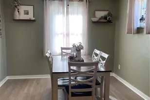 1464 Senior Dr, Pittsburgh, PA 15227 - Photo 10