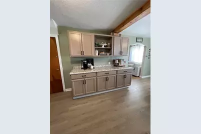 1464 Senior Dr, Pittsburgh, PA 15227 - Photo 8