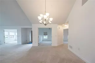 2202 Tudor Dr, Butler, PA 16001 - Photo 12