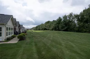 2202 Tudor Dr, Butler, PA 16001 - Photo 30