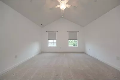 2202 Tudor Dr, Butler, PA 16001 - Photo 10