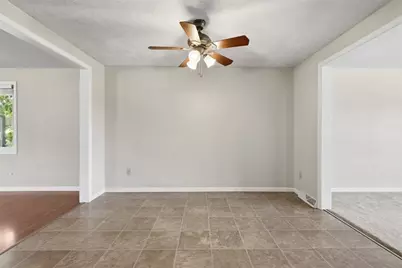 126 Elbrook Dr, Harrison Township, PA 15065 - Photo 16