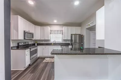 25 Vernon St, South Union Township, PA 15401 - Photo 2