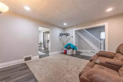 25 Vernon St, South Union Township, PA 15401 - Photo 8