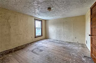 227 Ave A, Latrobe, PA 15650 - Photo 14