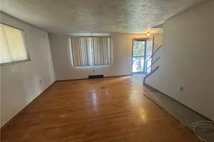 216 Shenandoah Dr, Pittsburgh, PA 15235 - Photo 2