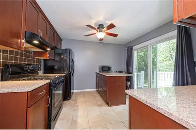 116 Damian Ct, Penn Twp, PA 15644 - Photo 8