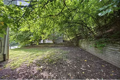 406 Rhodes Ave, West Mifflin, PA 15122 - Photo 24