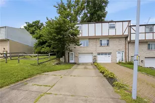 406 Rhodes Ave, West Mifflin, PA 15122 - Photo 4