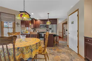 106 Rosewood Dr, Center Township, PA 15001 - Photo 12