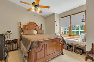 106 Rosewood Dr, Center Township, PA 15001 - Photo 22