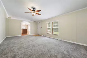 431 Illinois Ln, North Huntingdon, PA 15642 - Photo 8
