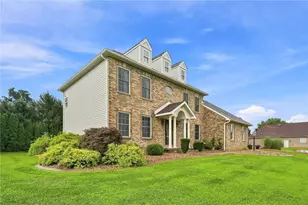 106 Greenfield Dr, Unity Township, PA 15650 - Photo 2