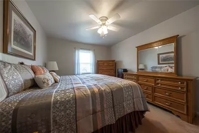 1465 Oakridge Dr, Harmony Township, PA 15003 - Photo 18