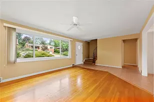 1125 Sunrise Dr, Pittsburgh, PA 15243 - Photo 4