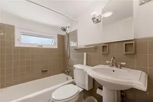 1125 Sunrise Dr, Pittsburgh, PA 15243 - Photo 32