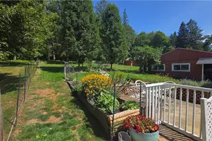 420 N Keel Ridge Rd, Hermitage, PA 16148 - Photo 4