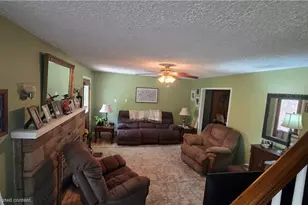 420 N Keel Ridge Rd, Hermitage, PA 16148 - Photo 14