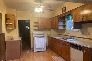 1010 1st St, Canonsburg, PA 15317 - Photo 16