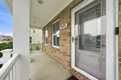 7645 Dominick Dr, North Huntingdon, PA 15642 - Photo 2