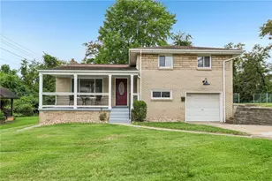 5208 Woodland Dr, West Mifflin, PA 15122 - Photo 1