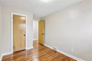 5208 Woodland Dr, West Mifflin, PA 15122 - Photo 22