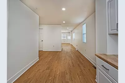 4840 Sullivan St, Pittsburgh, PA 15224 - Photo 6