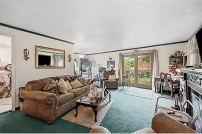 467 Maderia St, New Eagle, PA 15067 - Photo 12