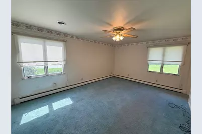 915 McKnight Road, White Township, PA 15701 - Photo 8