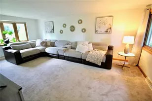 309 Highland Pines Dr, Ross Twp, PA 15237 - Photo 18