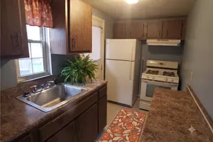 1018-1032/1038-1040 Summit St, McKeesport, PA 15132 - Photo 20