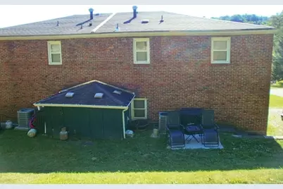 552 McClane Farm Rd, Chartiers, PA 15301 - Photo 4