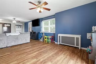 17 Church St, Menallen Township, PA 15468 - Photo 8