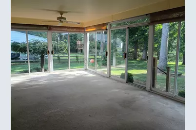 712 Tidball Avenue, Grove City Boro, PA 16127 - Photo 6
