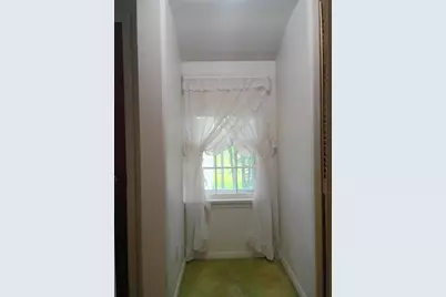 712 Tidball Avenue, Grove City Boro, PA 16127 - Photo 8