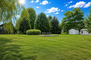 135 W Virginia Ave, Vandergrift, PA 15690 - Photo 4