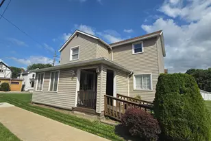 203 Indiana Ave, Avonmore, PA 15618 - Photo 2