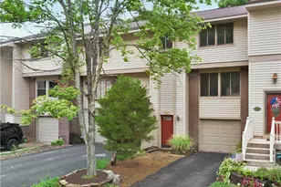520 Hunters Path Rd, South Fayette, PA 15017 - Photo 1