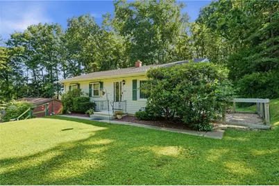 436 Edgewood Dr., Washington, PA 16323 - Photo 2