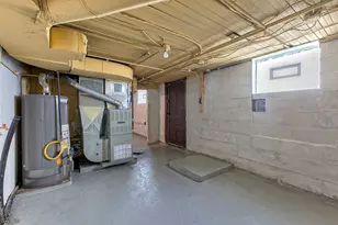 521 Grove St, Greensburg, PA 15601 - Photo 16