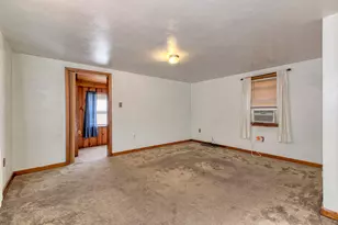 521 Grove St, Greensburg, PA 15601 - Photo 2
