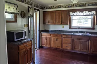428 Barneys Rd, Perry Township, PA 15473 - Photo 4