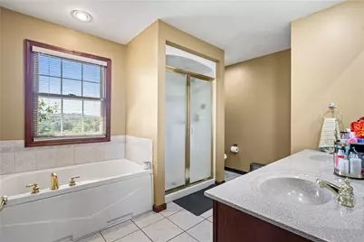 2044 Sterling Dr, South Fayette, PA 15057 - Photo 18