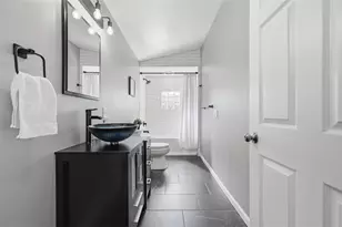 459 Pearl St, Pittsburgh, PA 15224 - Photo 14