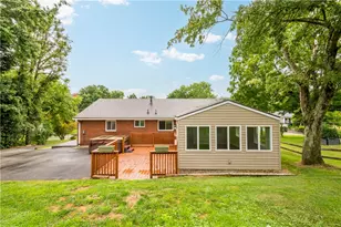 282 Spring Run Rd, Moon/Crescent Twp, PA 15046 - Photo 28