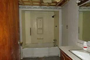 39 Walnut Ave, Dunbar, PA 15431 - Photo 6