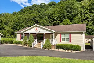 178 School Rd, Dawson, PA 15428 - Photo 2